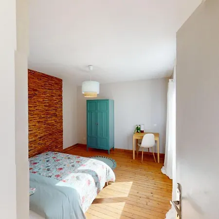 Maison Magnifique Ernest Renan Nyaraló